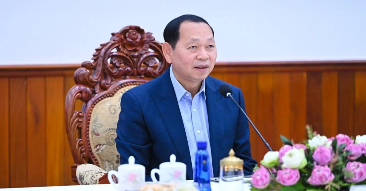 ឯកឧត្តម ឆាយ ឫទ្ធិសែន អញ្ជើញជាអធិបតីក្នុងកិច្ចប្រជុំស្ដីពី ការលើកកម្ពស់ការងារផ្សព្វផ្សាយជាសាធារណៈ របស់ក្រសួងអភិវឌ្ឍន៍ជនបទ
